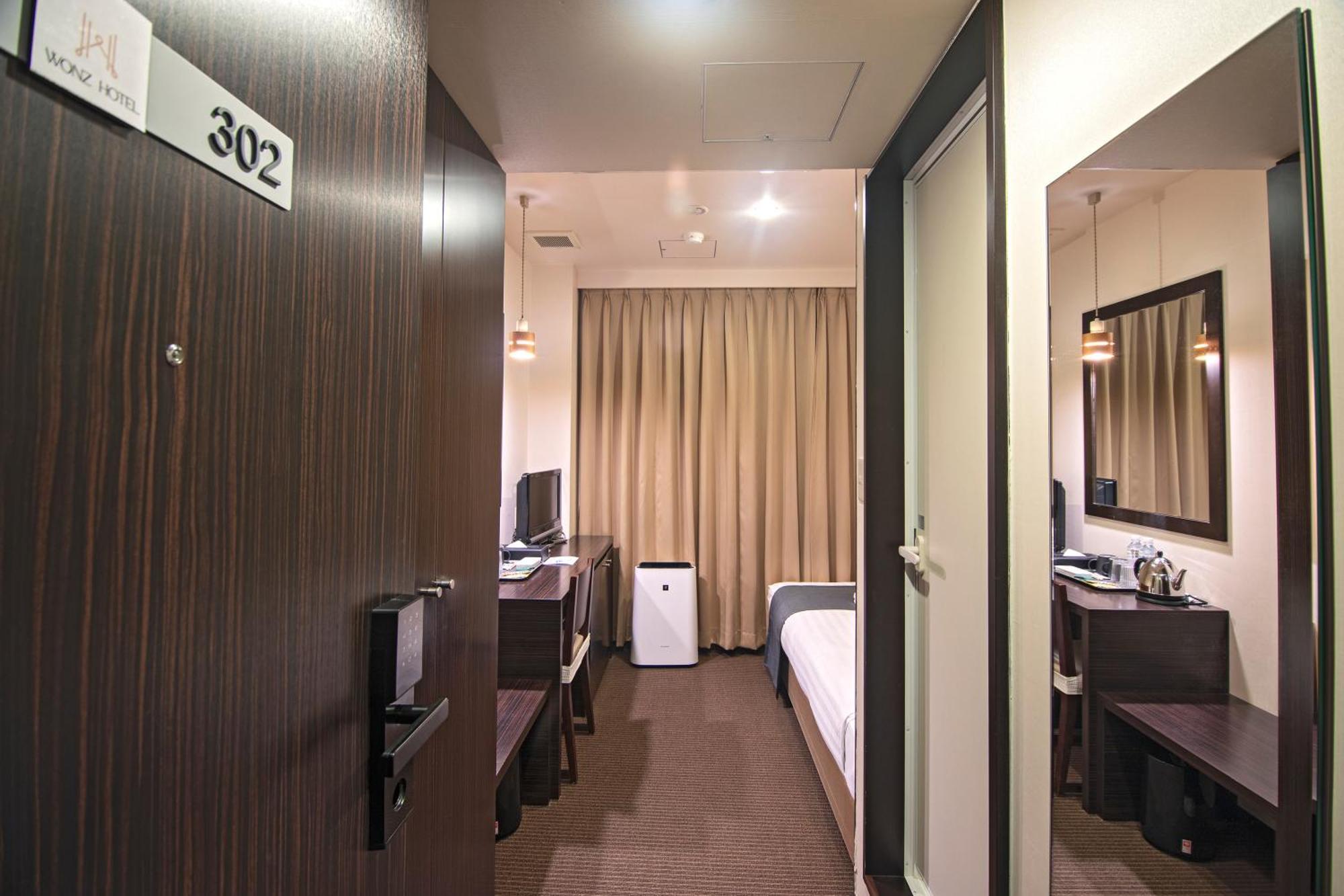 Wonz Hotel Self-Check-In Ōsaka Eksteriør bilde